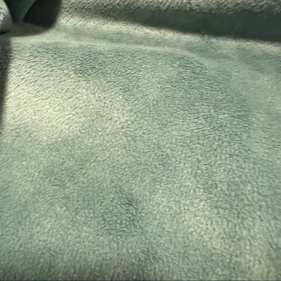 The North Face - Spring/Fall Fleece Lined Waterproof Jacket - Picture 7 of 16